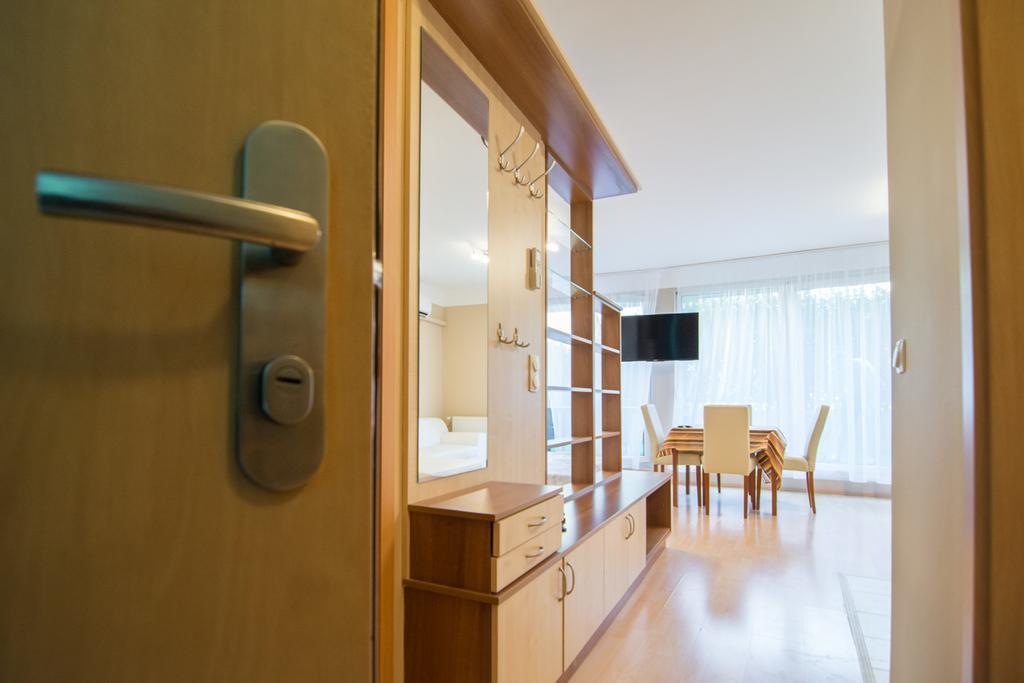 Center Ház Apartman Budapeste Exterior foto